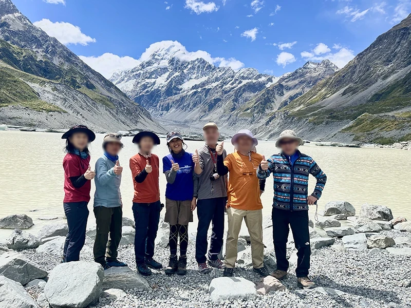 大自然の中での山歩きや観光を日本人のお客さまにガイドしています